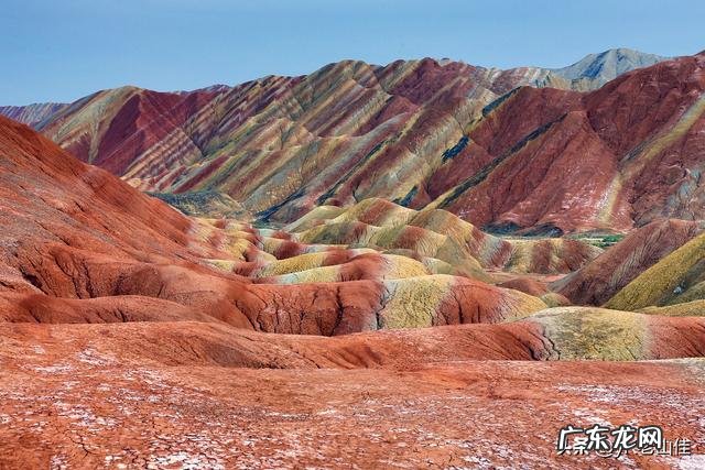 自驾旅行，作为一个新手，哪些线路比较适合去？