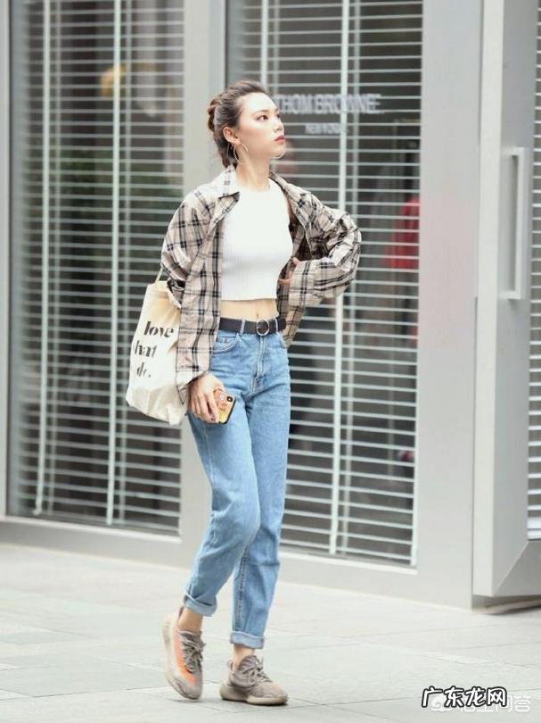 穿什么裤子显腿瘦?