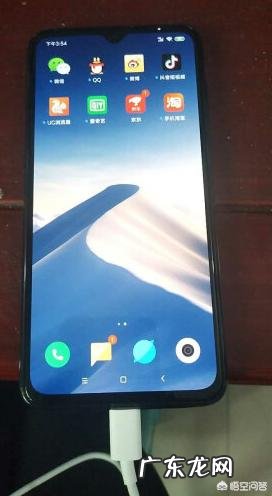 最近想换手机,可不知道买什么,想要性价比高的手机有什么可推荐的?