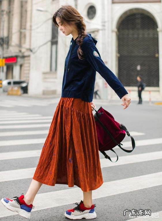 春季卫衣搭配秘籍,小仙女如何显高显瘦?