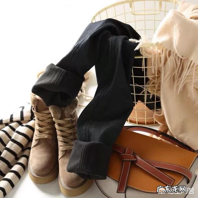 小脚裤配什么鞋子好看？