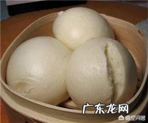 店主每天免费送馒头,有人要求把送的馒头折成钱,馒头店主不给被骂,你怎么看?