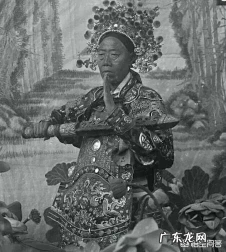 李莲英是清末最有权势的宦官,为何死后连尸身也不见了?