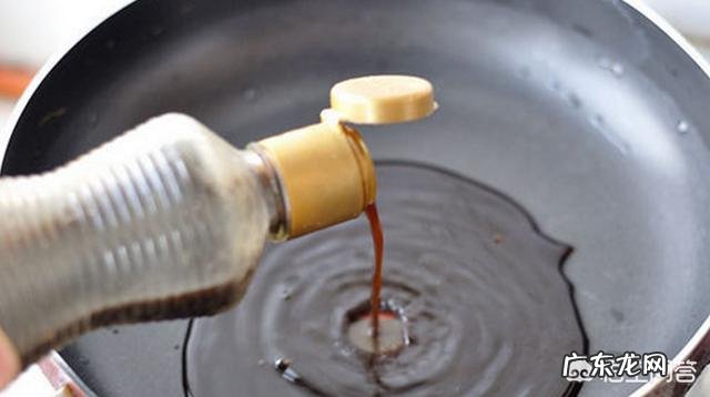 老醋花生的汁的熬制方法?