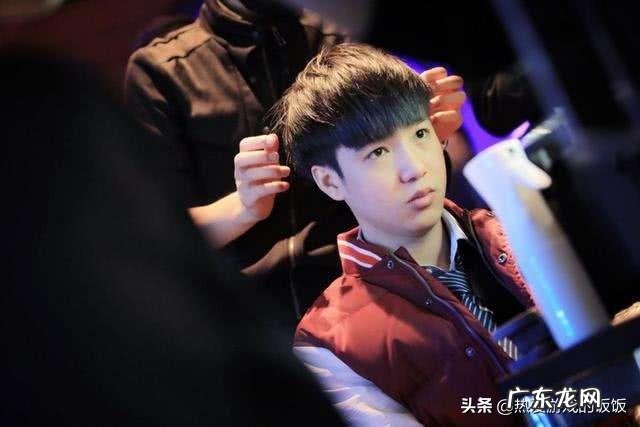 英雄联盟:LPL战队六个非卖品,RNG的UZI和ming,你觉得还有谁?