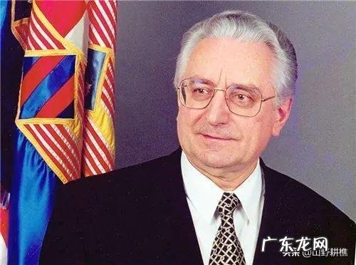 南斯拉夫彻底分崩离析,为何没有走向乌克兰的道路?