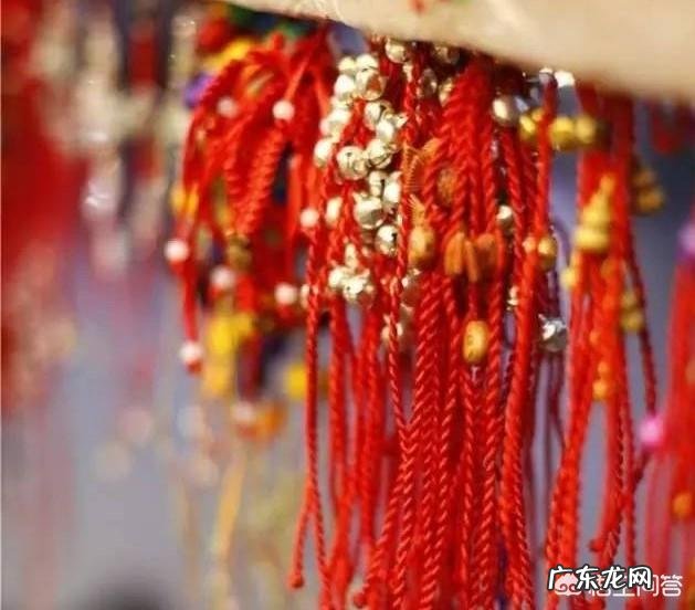 你知道端午节的由来吗?说说你那儿怎么过端午节的?