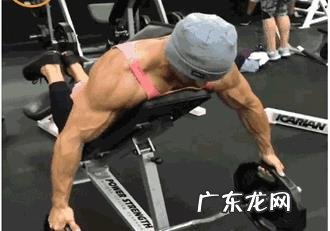 都知道健身哑铃，如何用哑铃进行健身？