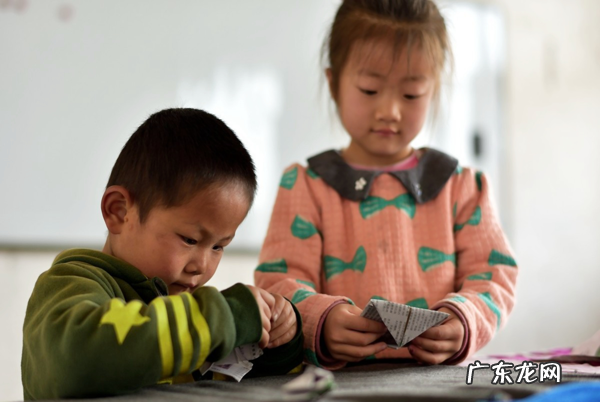 2019二胎政策最新消息 关于二胎新政策