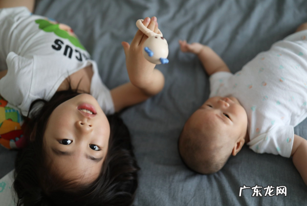 2019二胎政策最新消息 关于二胎新政策