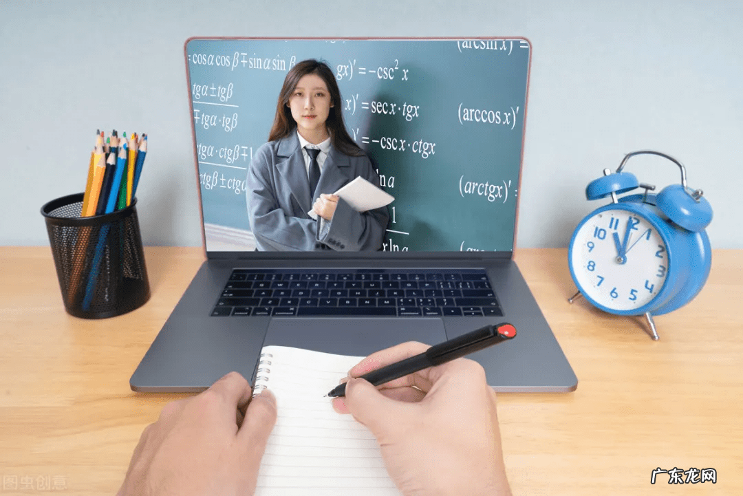 如何利用互联网快速赚钱 怎么样能在网上赚钱