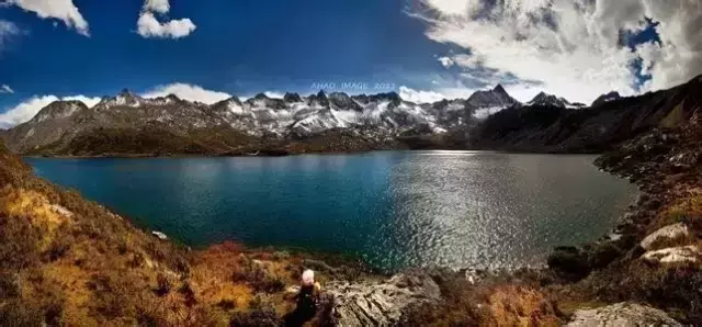 川西莲花湖风景区 甘孜州莲花湖在哪里