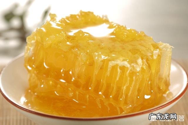 蜂蜜有什么功效,要怎么吃才是正确的?