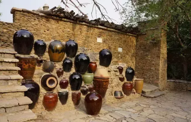 石磨景观造型图片大全 石磨与风水池图片区别