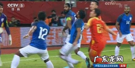 面对职场冷暴力,职场小白是忍还是走?