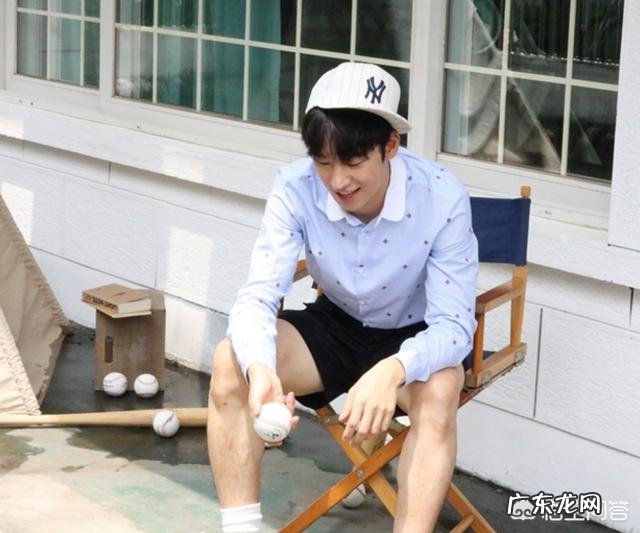 男士应该如何选购适合自己的衬衫?