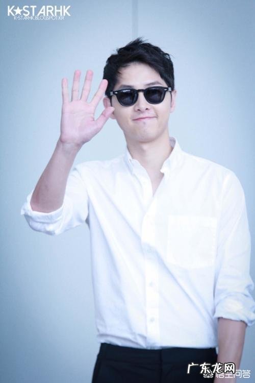 男士应该如何选购适合自己的衬衫?