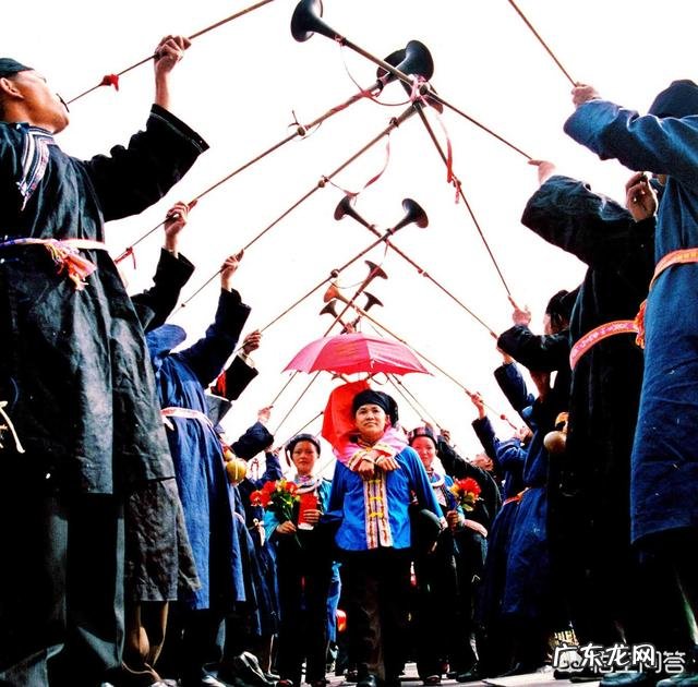 中国五十六个民族各有特色，春节风俗又有哪些特色呢？