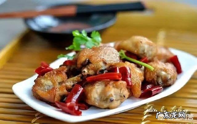 做香辣鸡翅要准备什么材料？怎么做好吃？