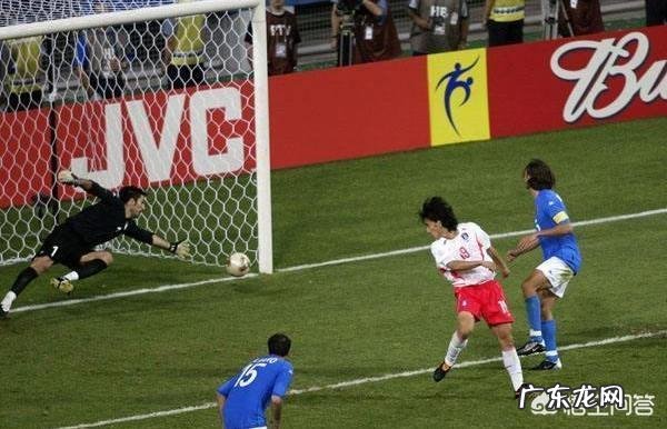 你觉得欧冠淘汰赛制度和世界杯淘汰赛制度哪个更公平?