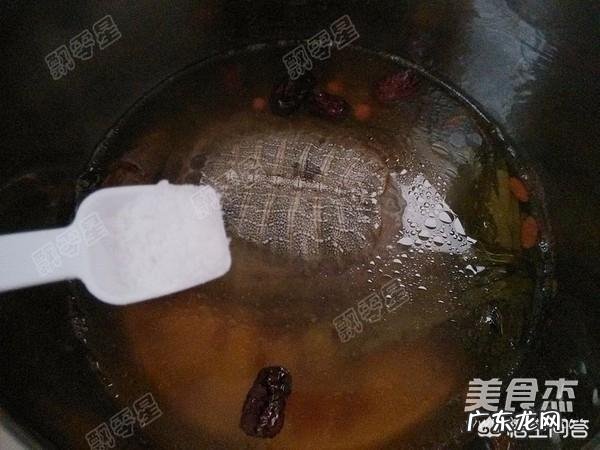 甲鱼大补汤怎么做?