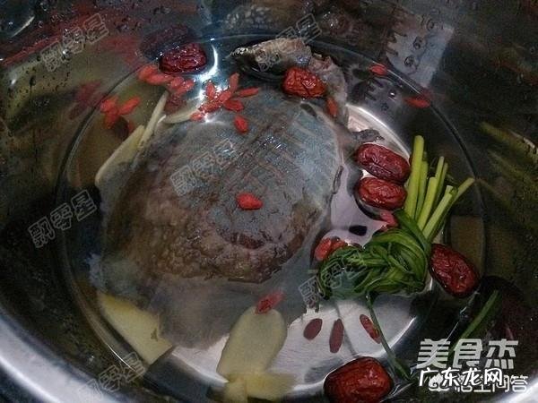 甲鱼大补汤怎么做?