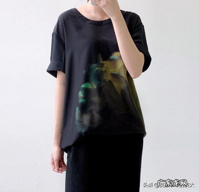 怎样搭出复古又时尚的中古风?