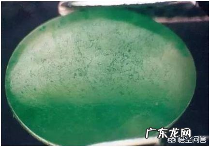 真假翡翠怎么分辨，怎么鉴定？