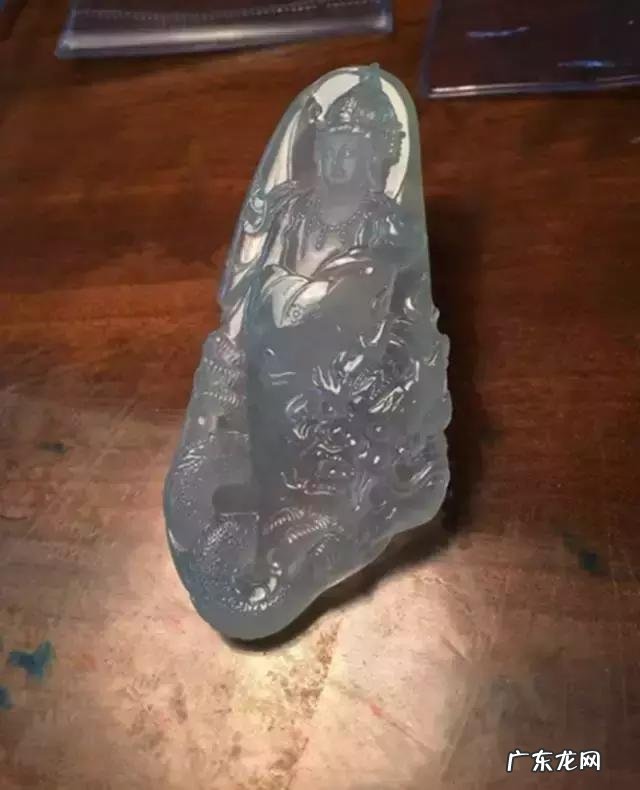 真假翡翠怎么分辨,怎么鉴定?