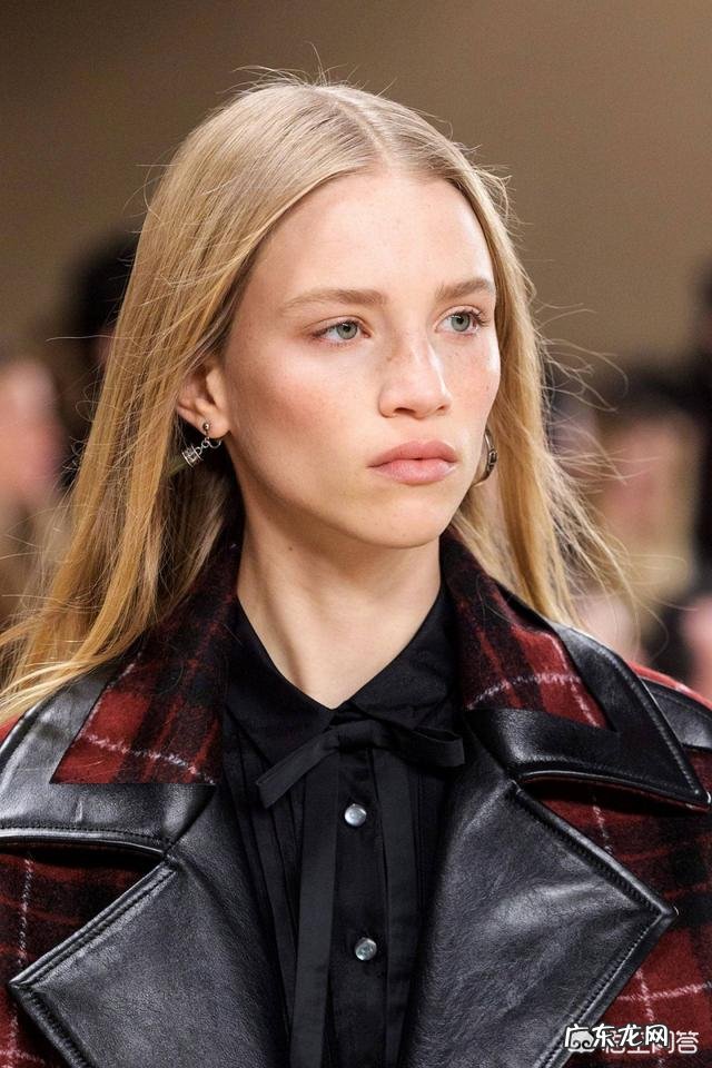 现在流行哪些妆容?