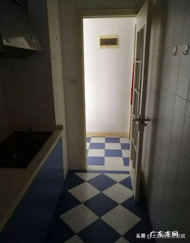 买到这种暗厨房，房子都不想要了！幸好设计师教我4招，巧妙解决 厨房比较暗风水怎么样