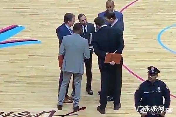 隆多来CBA当主教练是不是绰绰有余?