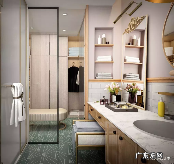 家里的墙上开了个洞,没想到效果这么好,朋友都想照着做 大门正对的墙上有个洞