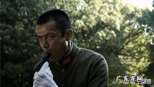 日本投降的时候,在日本出现了怎样的场景?