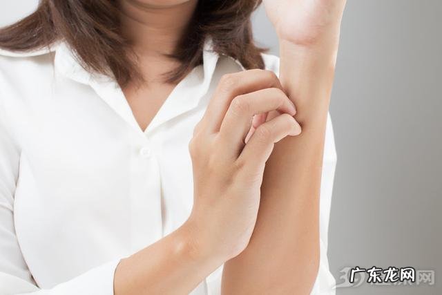 全身瘙痒是什么引起的？