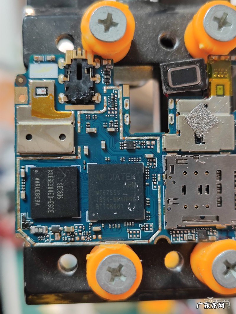 苹果山寨机是什么意思 iPhone山寨机