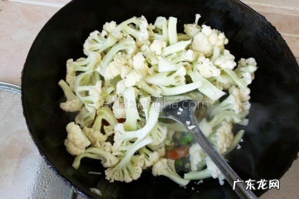 干煸花菜怎么炒好吃 如何干煸花菜