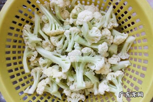 干煸花菜怎么炒好吃 如何干煸花菜