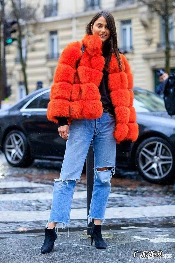 冬季穿皮草怎么搭配不俗气？