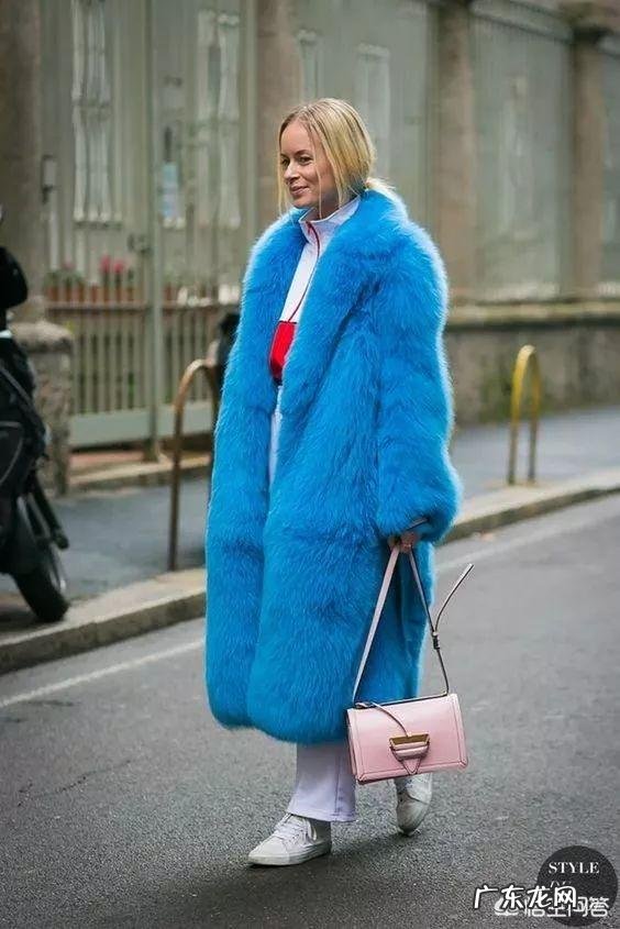 冬季穿皮草怎么搭配不俗气？