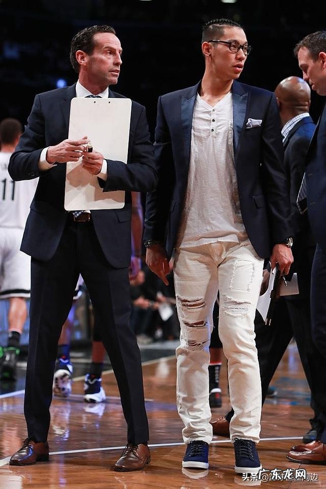 哪个球员让篮网教练滚蛋的,球队表现最近还可以啊,突然被卸任了?