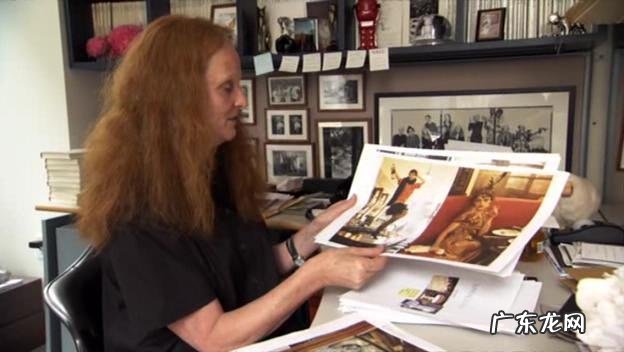 哪些电影是讲时尚界的大牌的?比如《穿普拉达的女王》之类的?