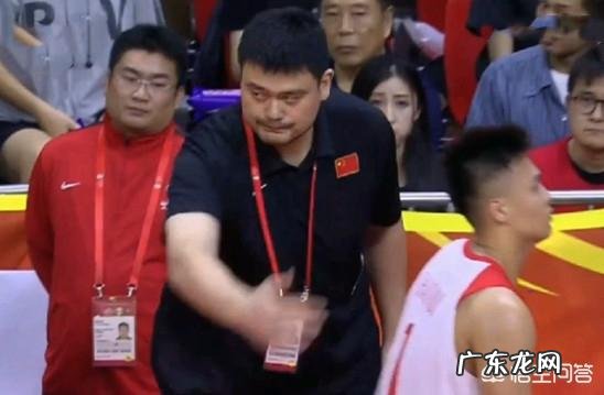 中国男篮艰难战胜韩国,赵睿疑似垫脚你怎么看?