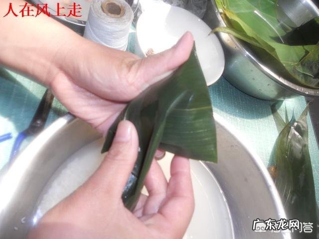 包好的粽子需要煮多久能出锅?肉粽子的肉需要提前煮熟吗?