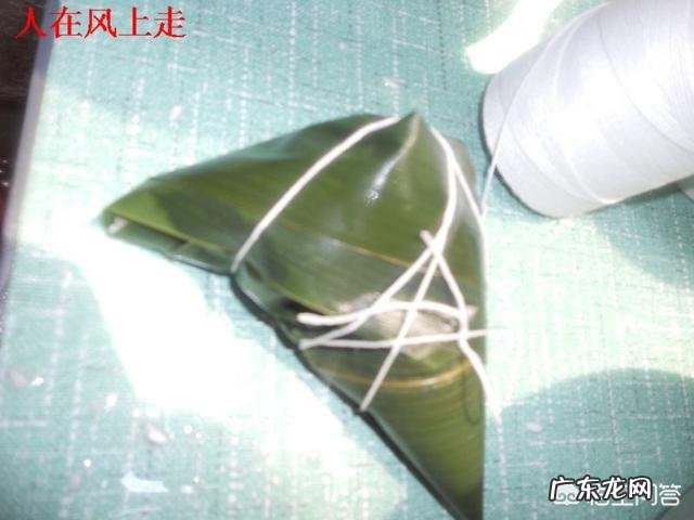 包好的粽子需要煮多久能出锅?肉粽子的肉需要提前煮熟吗?