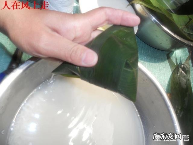 包好的粽子需要煮多久能出锅?肉粽子的肉需要提前煮熟吗?