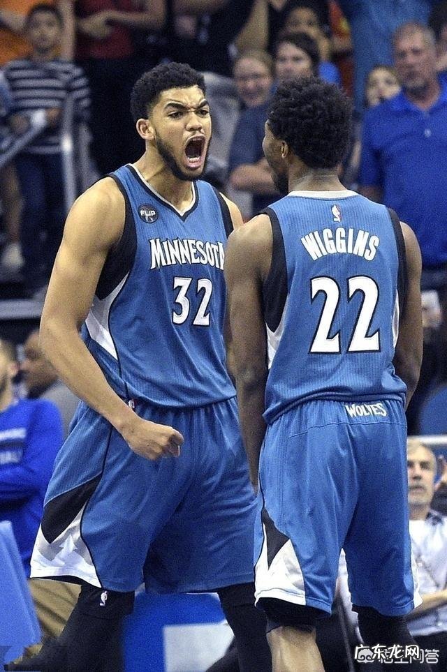 勇士逆转森林狼迎来七连胜,海啸三兄弟合砍83分,巴特勒低迷三分8中0该不该背锅?对此你如何评价?