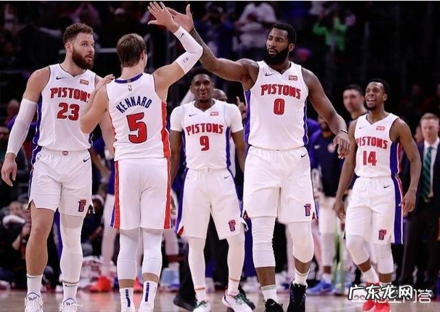 活塞、篮网、热火、魔术、黄蜂战绩相差无几,哪三支球队能够打进东部季后赛?