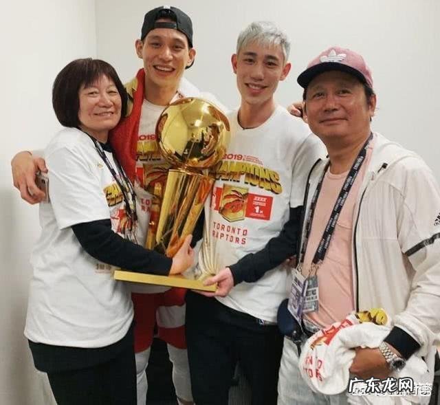 林书豪加盟北京首钢，下赛季你会支持首钢吗？