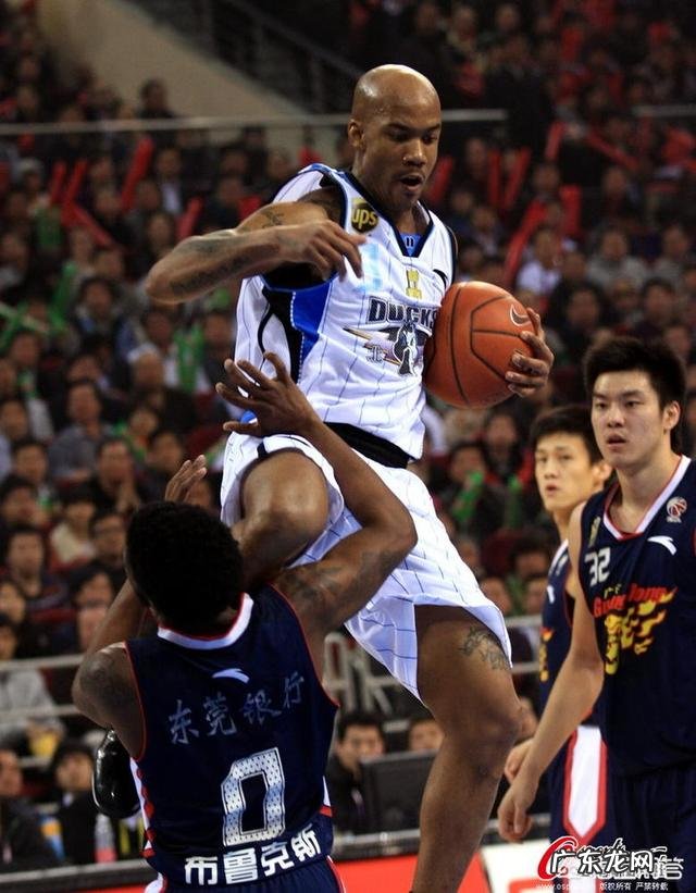 林书豪加盟北京首钢，下赛季你会支持首钢吗？